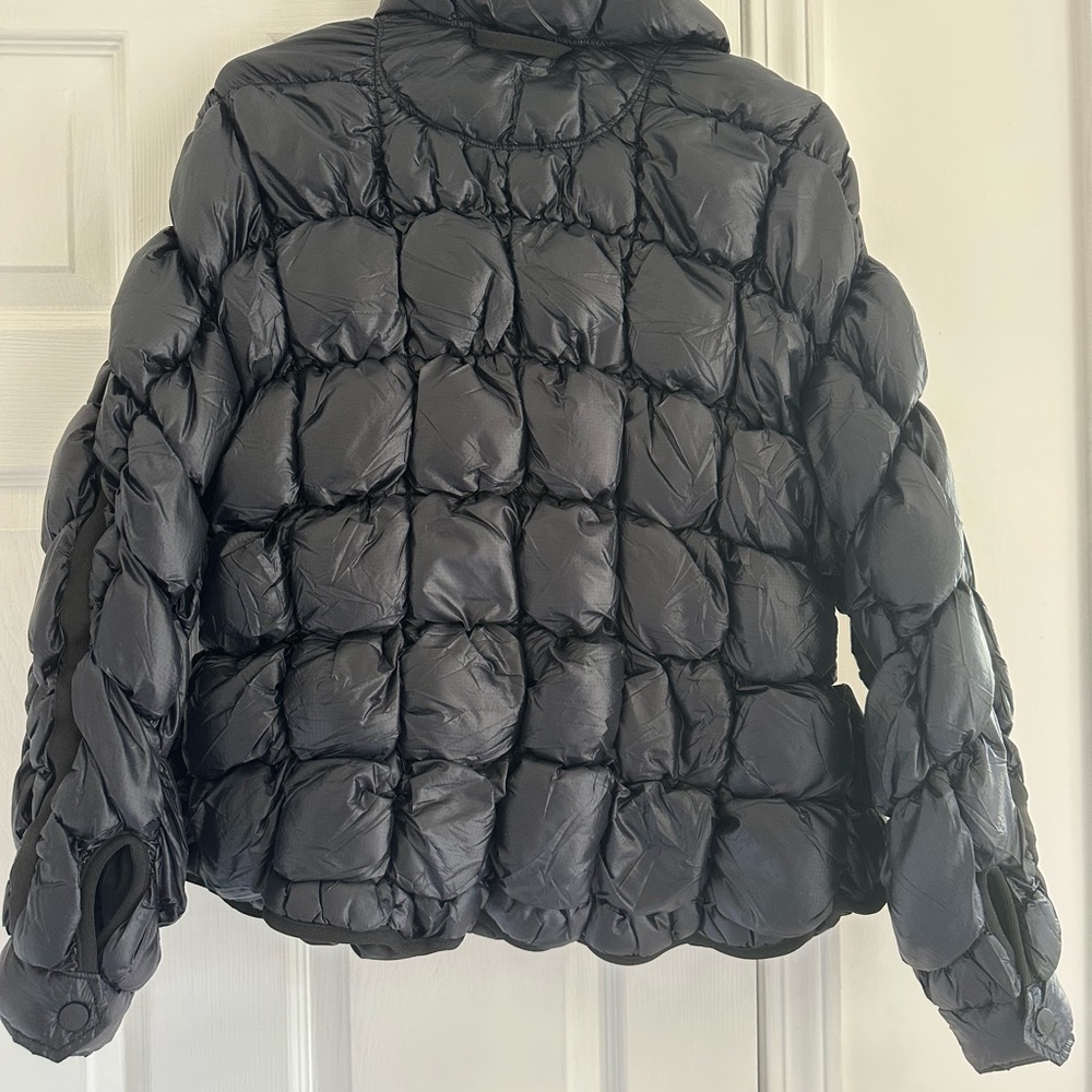 Women's Black Puffer Jacket